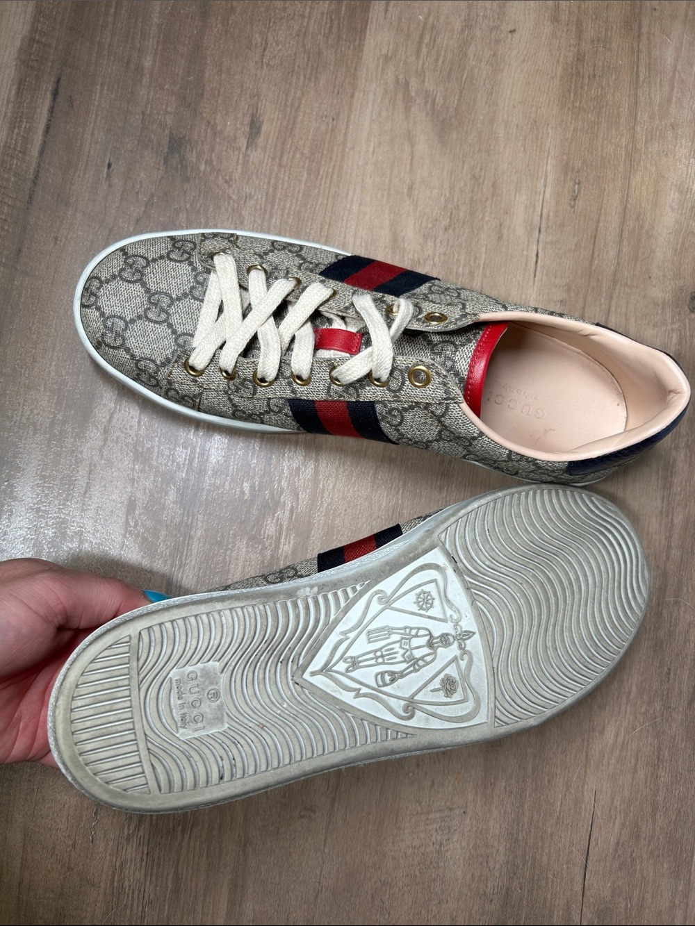 Gucci Beige GG Supreme Canvas Sneakers with Red & Navy Web - Picture 3 of 8